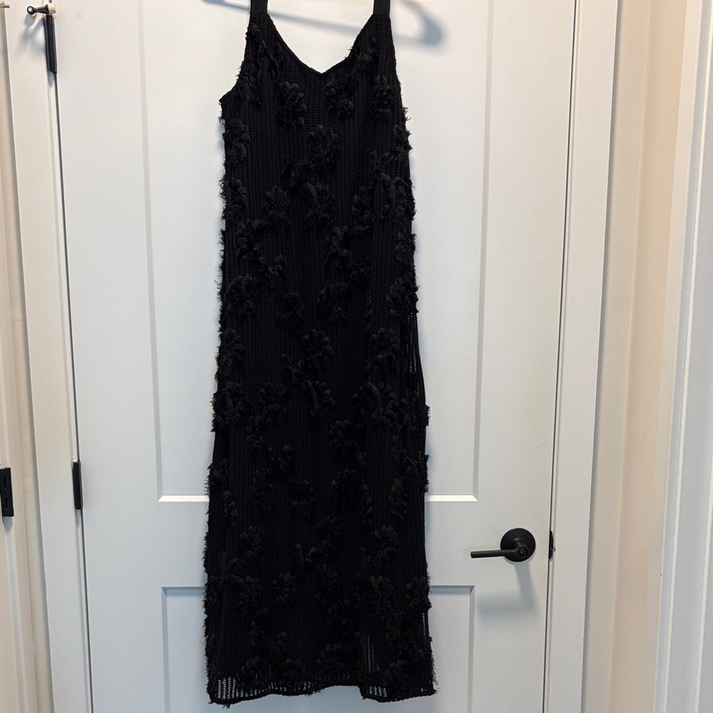 Elegant Black Sleeveless Dress